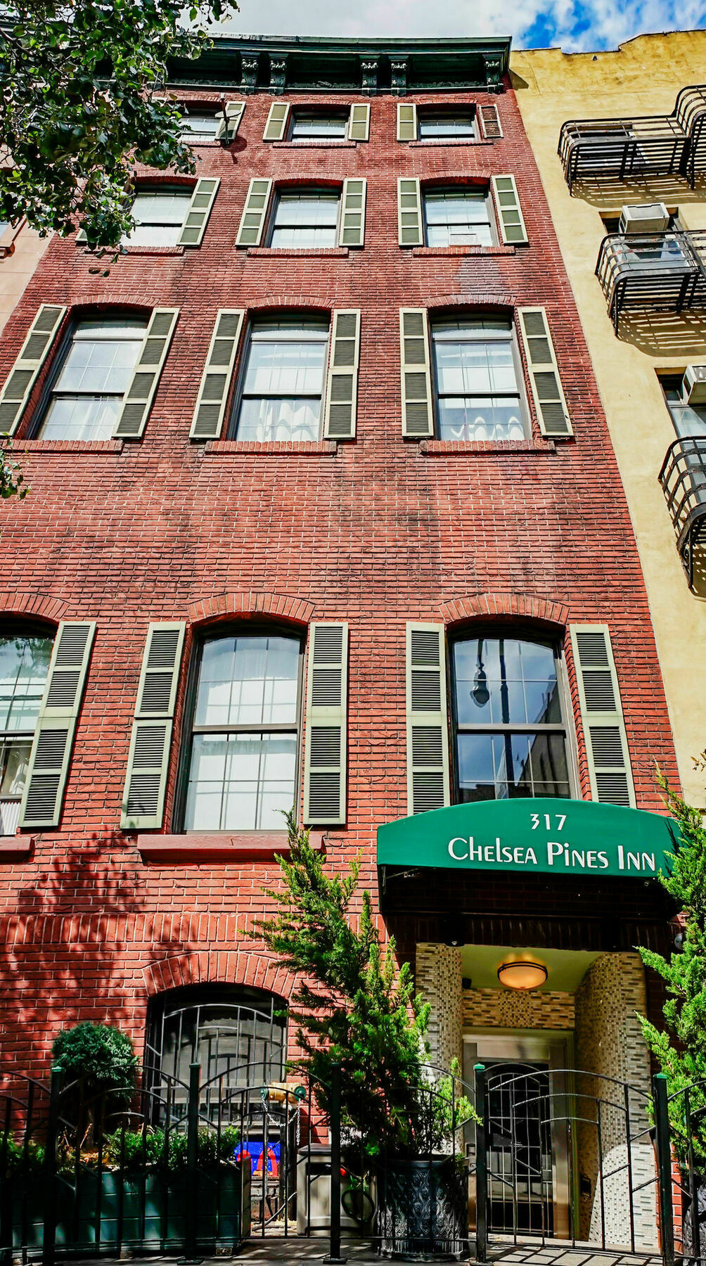 HOTEL CHELSEA PINES INN NEW YORK, NY 3* (United States) - from £ 134 |  HOTELMIX